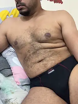 Snapshot of Handsome8677 chatting on 02/03/26, 08:41 Handsome8677 online show from 02/03/26, 08:41