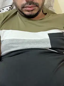 Snapshot of Handsome8677 chatting on 02/09/26, 10:19 Handsome8677 online show from 02/09/26, 10:19