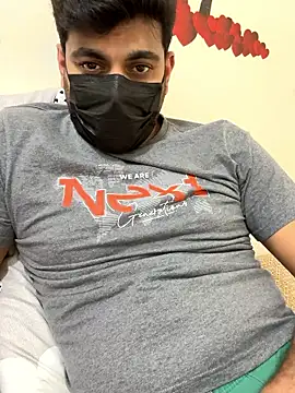 Snapshot of Handsome8677 chatting on 01/10/26, 11:49 Handsome8677 online show from 01/10/26, 11:49