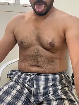 Handsome8677 online show from 05/05/26, 10:18
