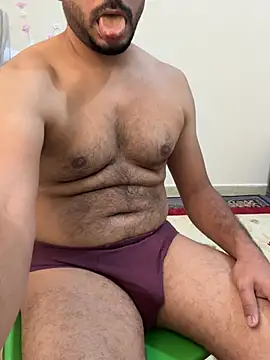 Snapshot of Handsome8677 chatting on 04/07/26, 06:59 Handsome8677 online show from 04/07/26, 06:59