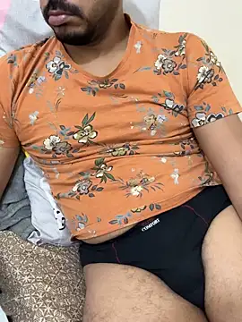 Handsome8677 online show from 11/30/25, 08:48