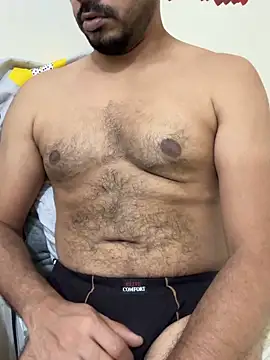 Handsome8677 online show from 12/17/25, 11:15