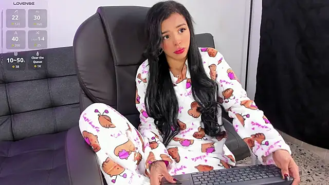 Dulce kitty13 online show from 11/14/25, 02:59