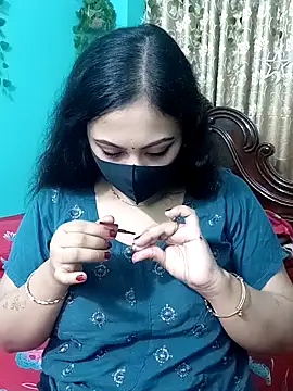 Snapshot of Porimoni22 chatting on 03/29/26, 01:24 Porimoni22 online show from 03/29/26, 01:24