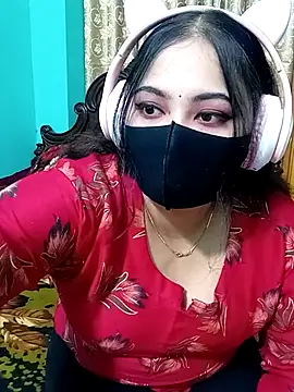 Snapshot of Porimoni22 chatting on 01/31/26, 07:23 Porimoni22 online show from 01/31/26, 07:23