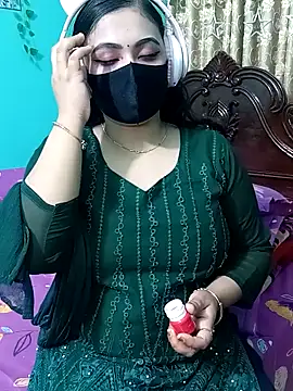 Snapshot of Porimoni22 chatting on 03/14/26, 06:47 Porimoni22 online show from 03/14/26, 06:47