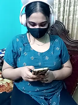 Snapshot of Porimoni22 chatting on 02/04/26, 09:10 Porimoni22 online show from 02/04/26, 09:10