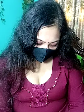 Snapshot of Porimoni22 chatting on 04/13/26, 09:19 Porimoni22 online show from 04/13/26, 09:19