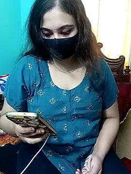 Snapshot of Porimoni22 chatting on 02/04/26, 09:04 Porimoni22 online show from 02/04/26, 09:04