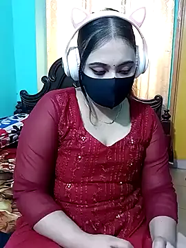 Snapshot of Porimoni22 chatting on 02/05/26, 10:00 Porimoni22 online show from 02/05/26, 10:00