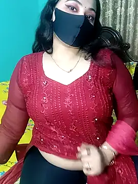 Snapshot of Porimoni22 chatting on 03/01/26, 08:31 Porimoni22 online show from 03/01/26, 08:31