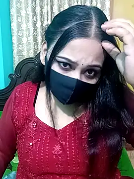 Snapshot of Porimoni22 chatting on 01/14/26, 01:04 Porimoni22 online show from 01/14/26, 01:04