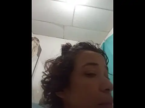 Teressa Love online show from 12/17/25, 08:36