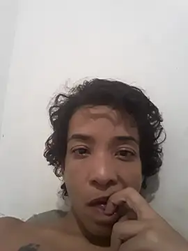 Teressa Love online show from 11/21/25, 01:04