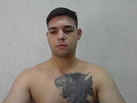 Zure-xxx online show from 05/01/26, 12:15