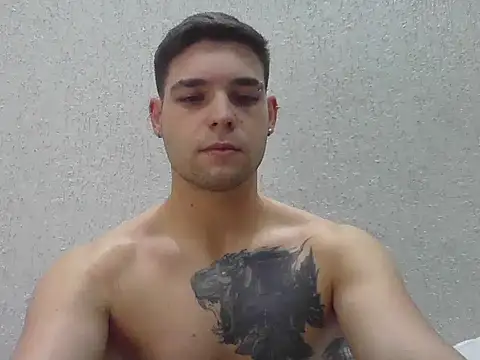 Snapshot of Zure-xxx chatting on 05/08/26, 12:03 Zure-xxx online show from 05/08/26, 12:03