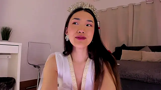 Divine Madeleine online show from 01/10/26, 07:15