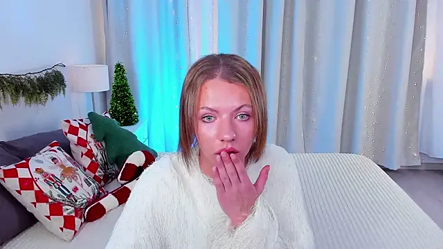 Snapshot of Keit_princess chatting on 12/21/25, 08:16 Keit princess online show from 12/21/25, 08:16