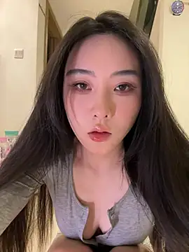 Snapshot of anqi6376 chatting on 07/16/26, 02:03 anqi6376 online show from 07/16/26, 02:03