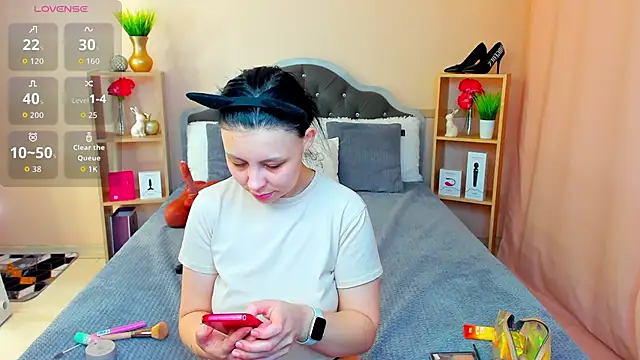 ChloeBrut online show from 11/14/25, 12:36