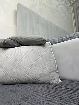 Snapshot of ChloeBrut chatting on 07/10/26, 12:10 ChloeBrut online show from 07/10/26, 12:10