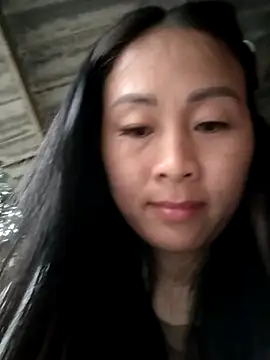 Snapshot of Spring-mky chatting on 11/30/25, 10:16 Spring-mky online show from 11/30/25, 10:16