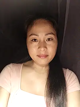 Snapshot of Spring-mky chatting on 11/18/25, 06:39 Spring-mky online show from 11/18/25, 06:39