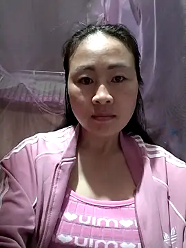 Snapshot of Spring-mky chatting on 12/19/25, 12:14 Spring-mky online show from 12/19/25, 12:14