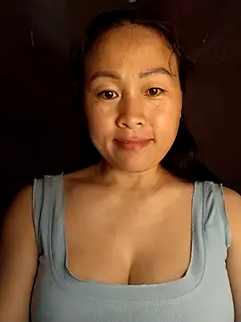 Snapshot of Spring-mky chatting on 11/09/25, 02:04 Spring-mky online show from 11/09/25, 02:04