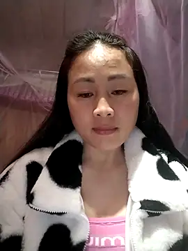 Snapshot of Spring-mky chatting on 12/03/25, 01:43 Spring-mky online show from 12/03/25, 01:43