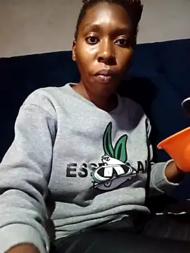 sexysmalldaily04 online show from 11/17/25, 06:28