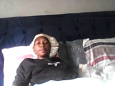 sexysmalldaily04 online show from 10/21/25, 09:52