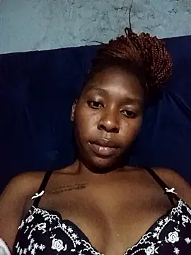 sexysmalldaily04 online show from 10/31/25, 07:10