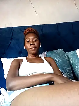 sexysmalldaily04 online show from 11/13/25, 07:45