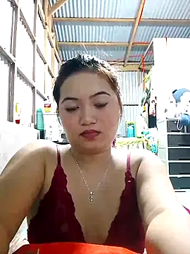 XxxHotCouples4u online show from 11/12/25, 03:27