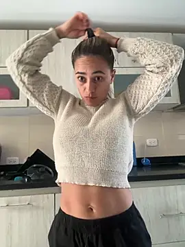 valentina herrrera online show from 10/27/25, 08:43