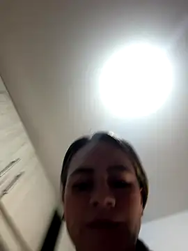 valentina herrrera online show from 11/28/25, 03:07