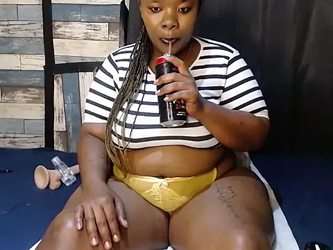 Monica-2701 online show from 11/13/25, 08:13