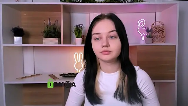 miki ti online show from 11/05/25, 06:05