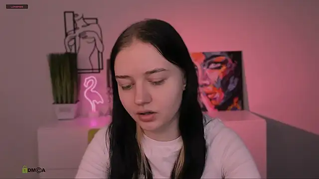 miki ti online show from 11/16/25, 09:36