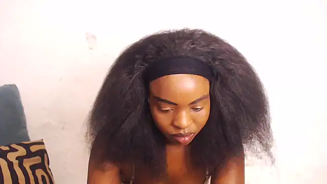 TallEbonyBabe online show from 02/10/26, 04:33