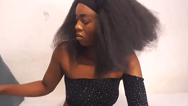 TallEbonyBabe online show from 02/09/26, 04:32