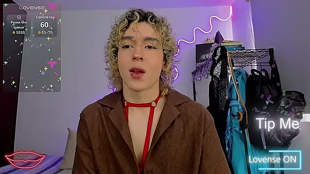 Lyric Mirage online show from 11/19/25, 08:42