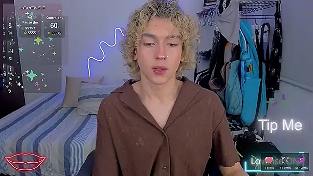 Lyric Mirage online show from 12/02/25, 10:55