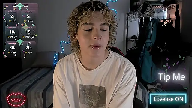 Lyric Mirage online show from 11/04/25, 12:53