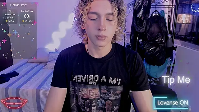 Lyric Mirage online show from 02/24/26, 04:13