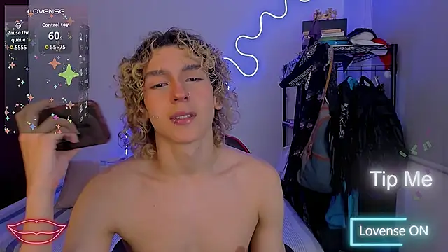 Lyric Mirage online show from 12/22/25, 09:59