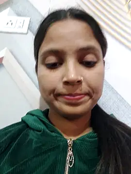 Snapshot of Anshika1431 chatting on 11/18/25, 03:54 Anshika1431 online show from 11/18/25, 03:54