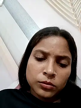 Snapshot of Anshika1431 chatting on 10/18/25, 08:38 Anshika1431 online show from 10/18/25, 08:38